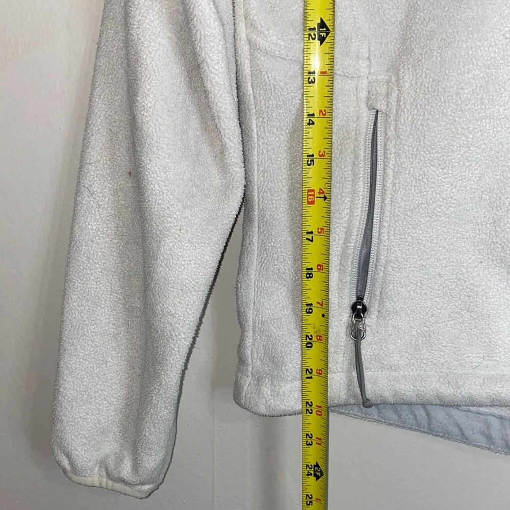 💋Comfy White North Face fleece zip up! - Picture 8 of 11